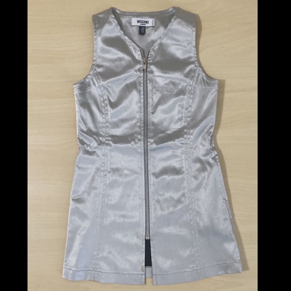 MOSCHINO JUNIOR girls silver satin dress.